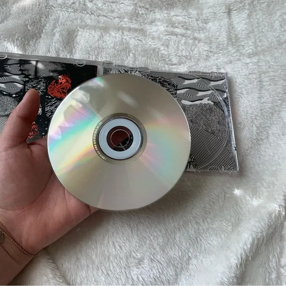 ୨୧ ･ﾟ✧ Twenty One Pilots CD - Picture 5 of 5